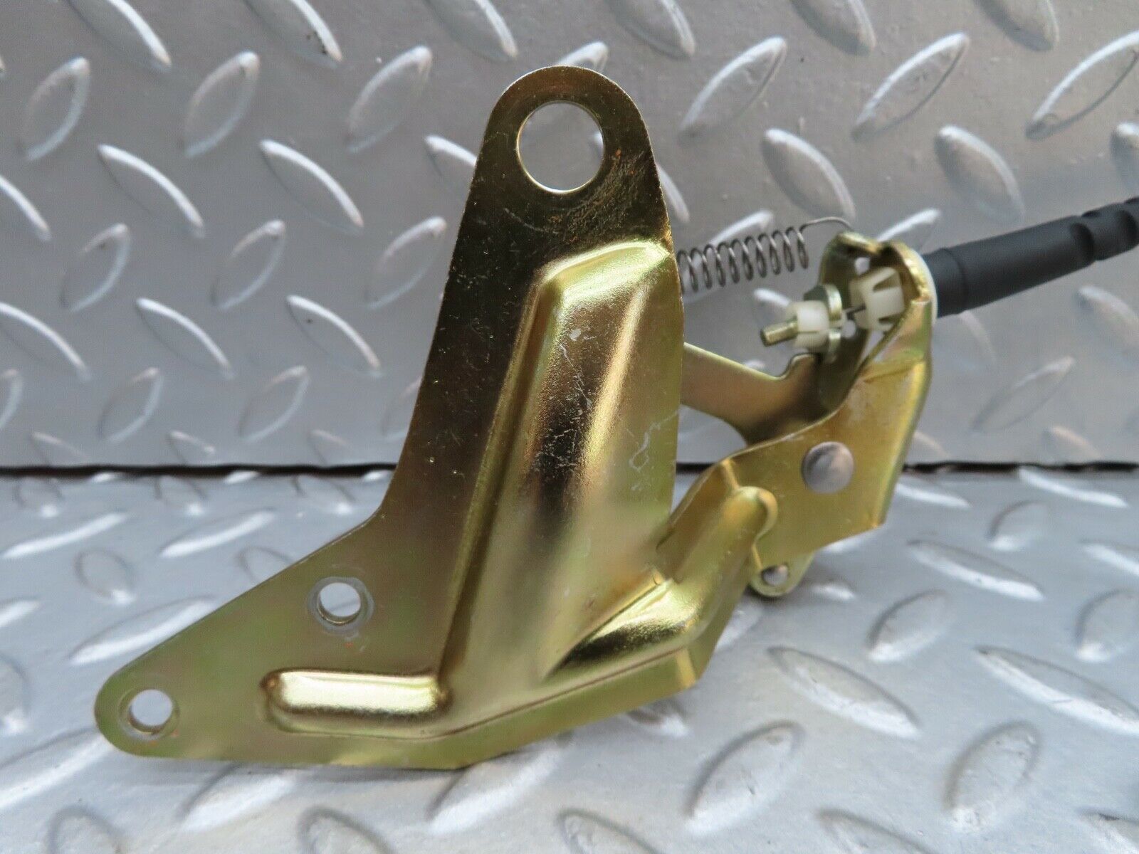 17462 Mercedes-Benz R129 300SL Coupe Transmission Lockout Cable 1292600351