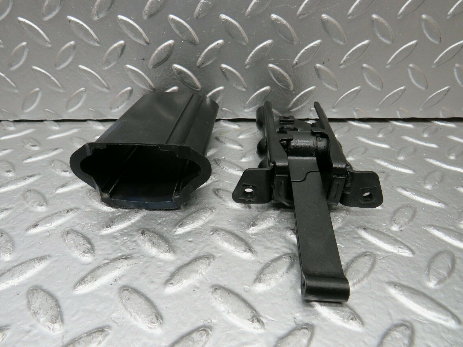 24188 Mercedes-Benz S124 220TE Wagon Door Safety Check Strap