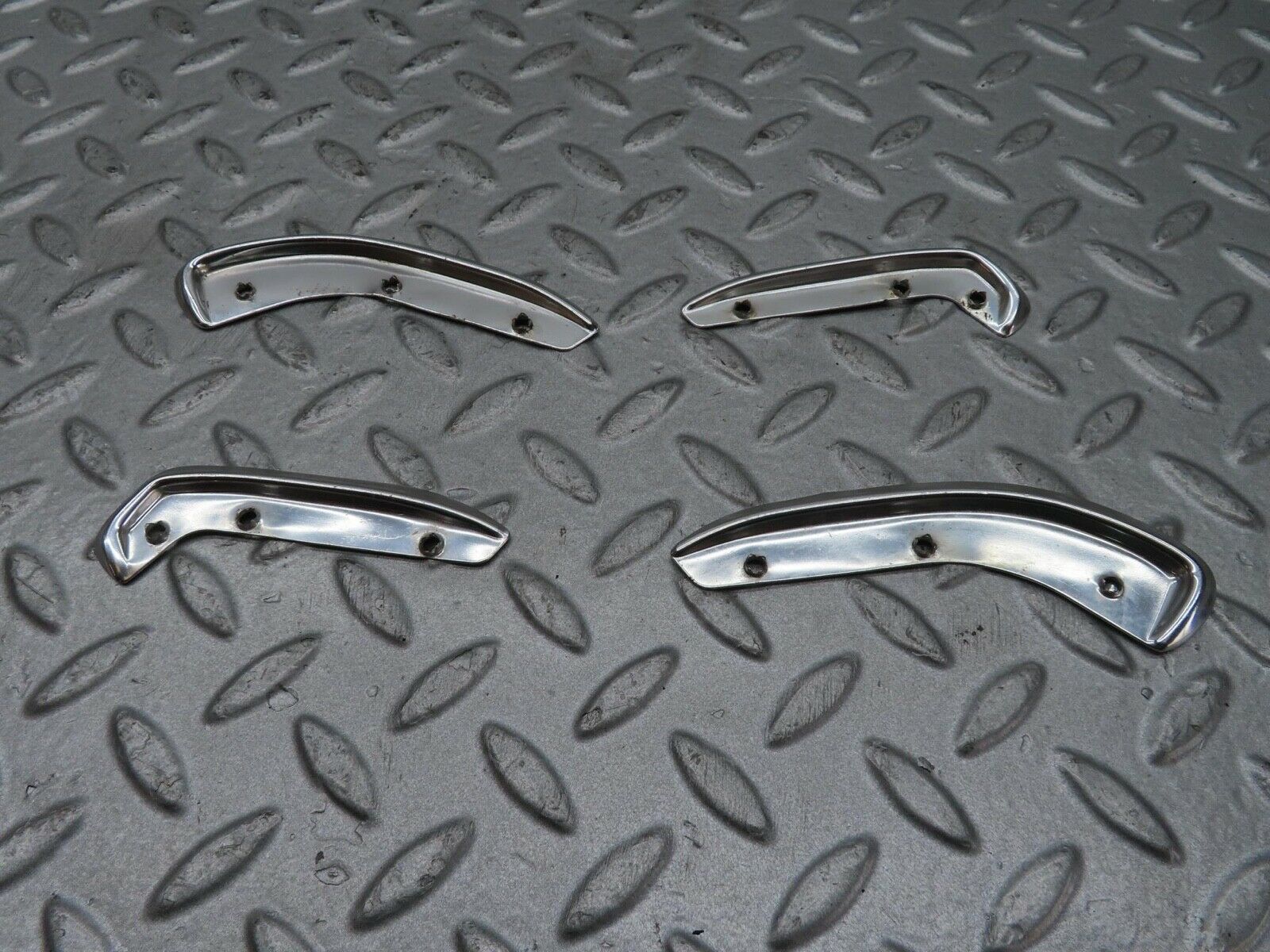 12588 Mercedes-Benz W108 280SE 3.5 Interior Door Handle Trim Left And Right