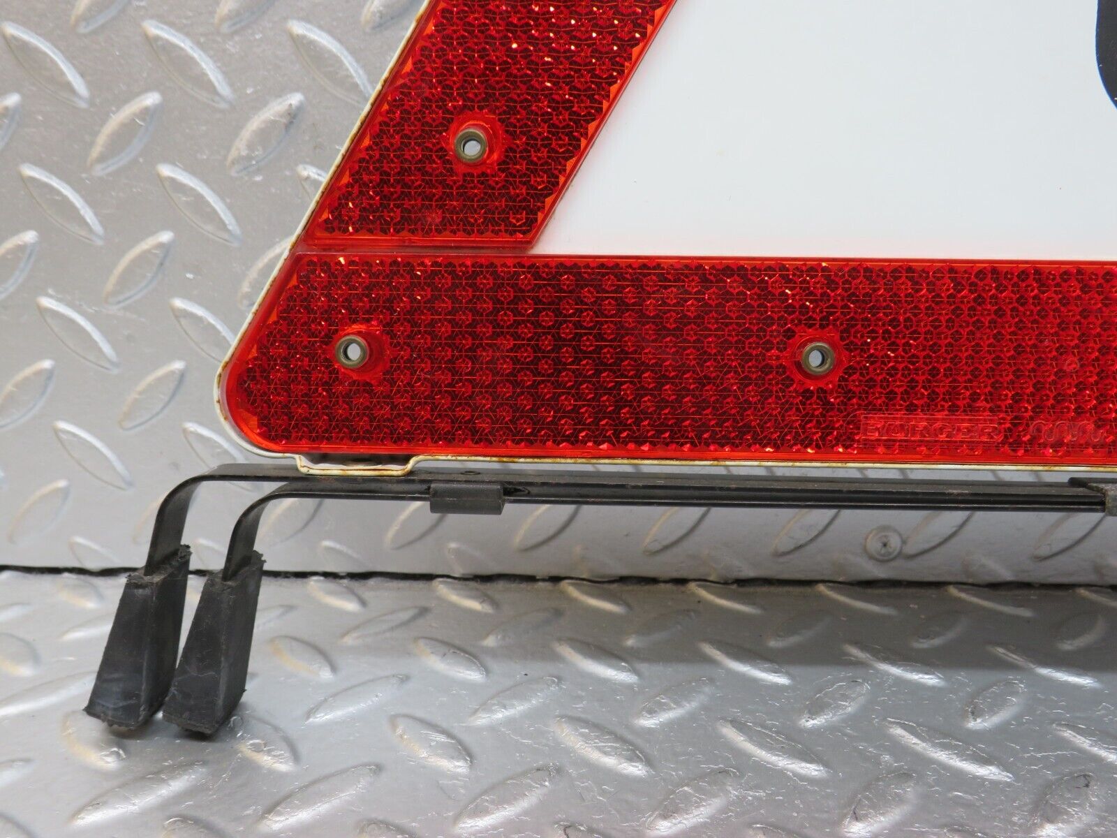 33573 Mercedes-Benz W201 190E 2.0L Warning Triangle