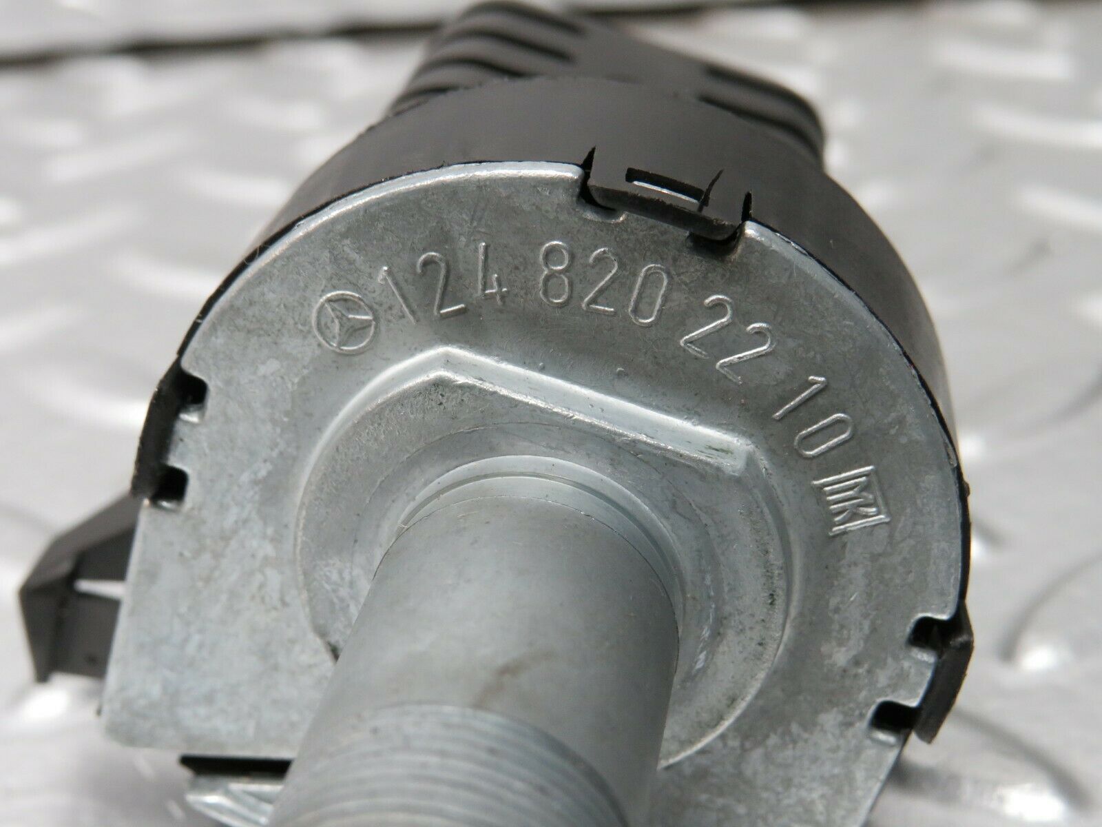 24308 Mercedes-Benz S124 220TE Wagon Heater Blower Switch 1248202210