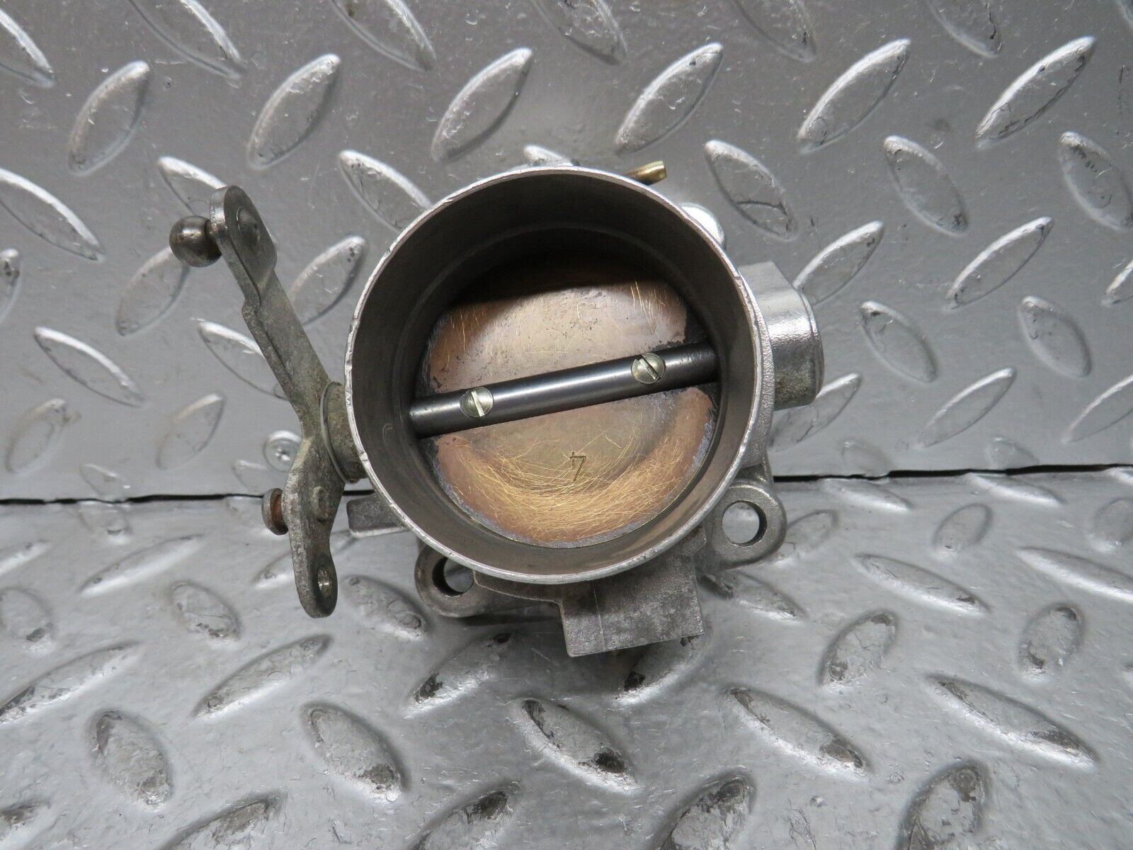 28700 Mercedes-Benz W123 230E Throttle Body Valve 0011402353