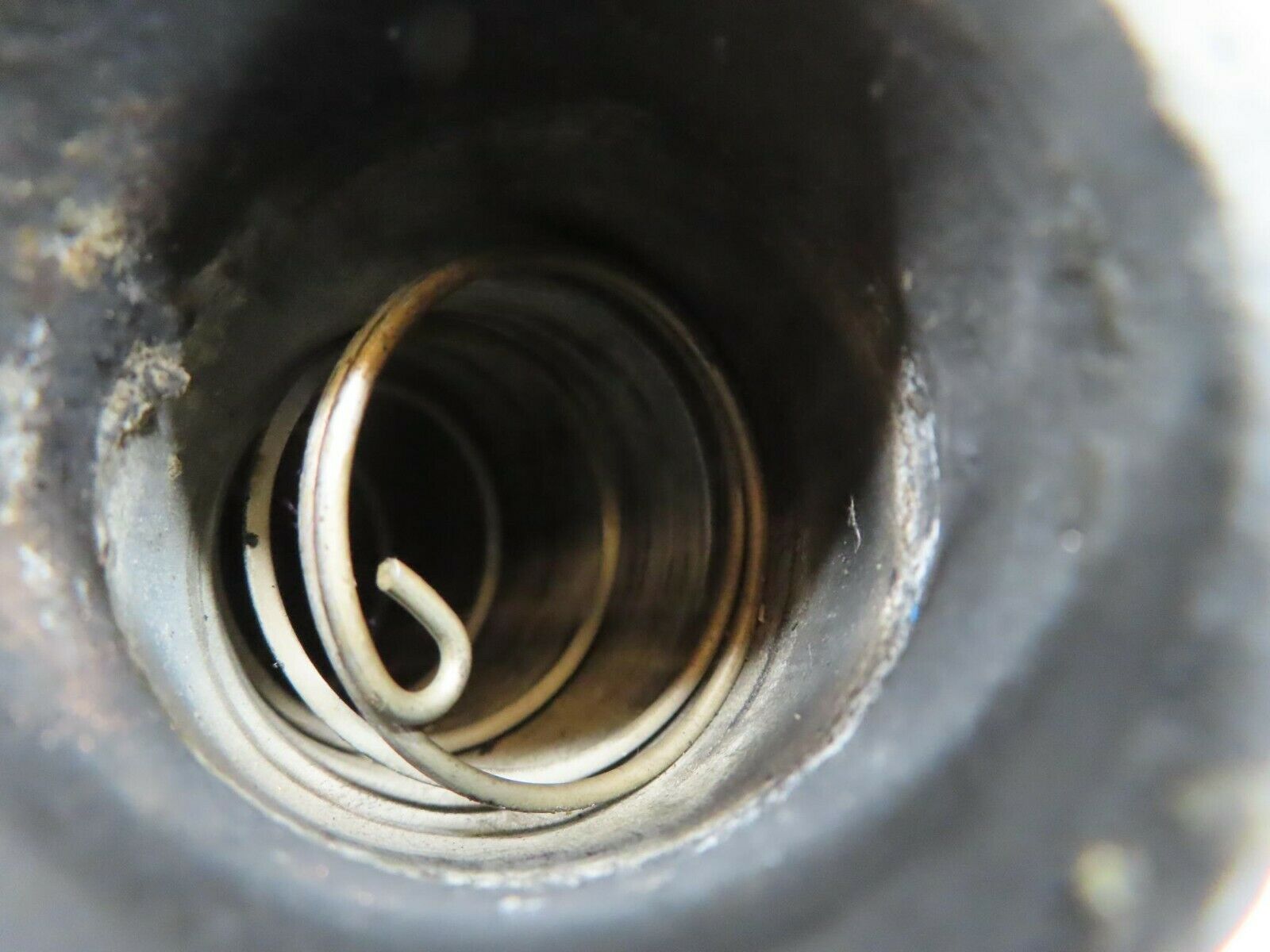 12167 Mercedes-Benz R129 300SL Coupe Radiator Lower Coolant Hose 1295010082