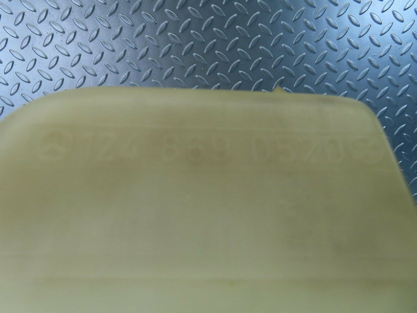 9290 Mercedes-Benz C124 300CE Coupe Windscreen Washer Fluid Tank 1248690520