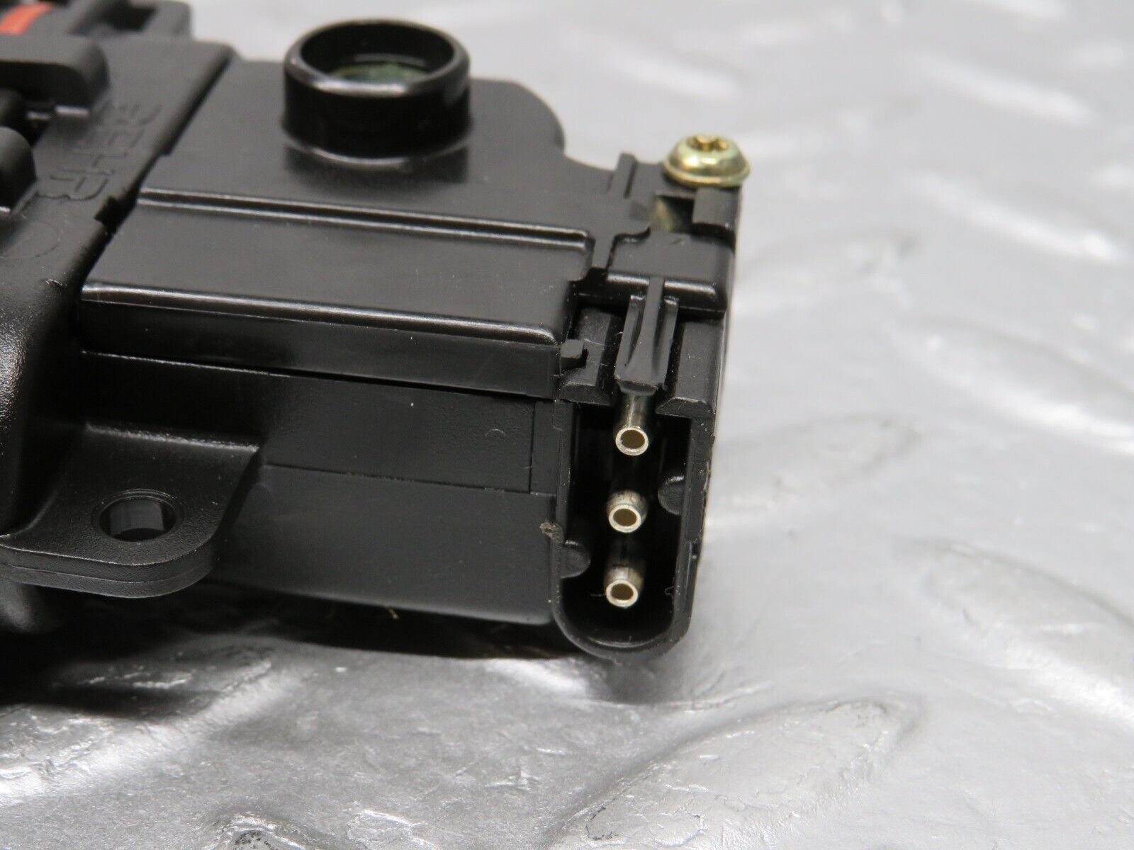 38595 Mercedes-Benz R129 280SL Coupe Heater Box Vacuum Actuator