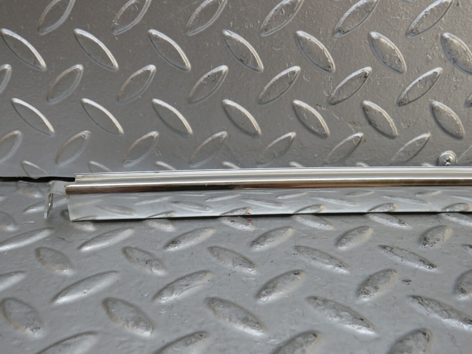 28277 Mercedes-Benz S123 240D Wagon Rear Right Chrome Window Channel