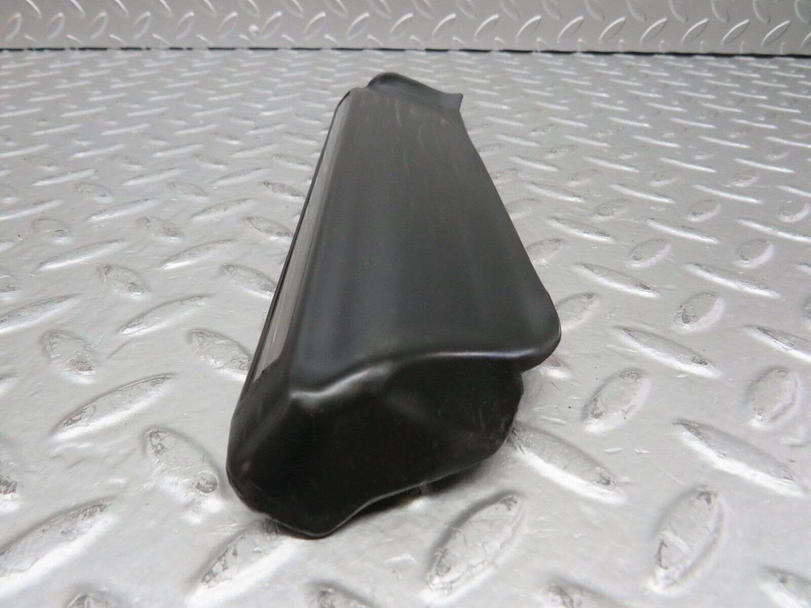 27049 Mercedes-Benz W123 280E Front Left Fender Wing Lower Moulding Trim