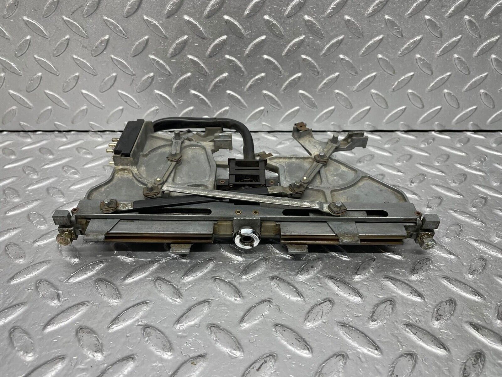 3276 Mercedes-Benz W115 220D Heater Control Switch 1158300485