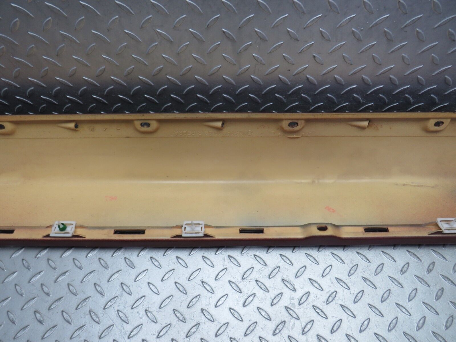 38611 Mercedes-Benz R129 280SL Coupe Side Skirt Right Side 1296900840