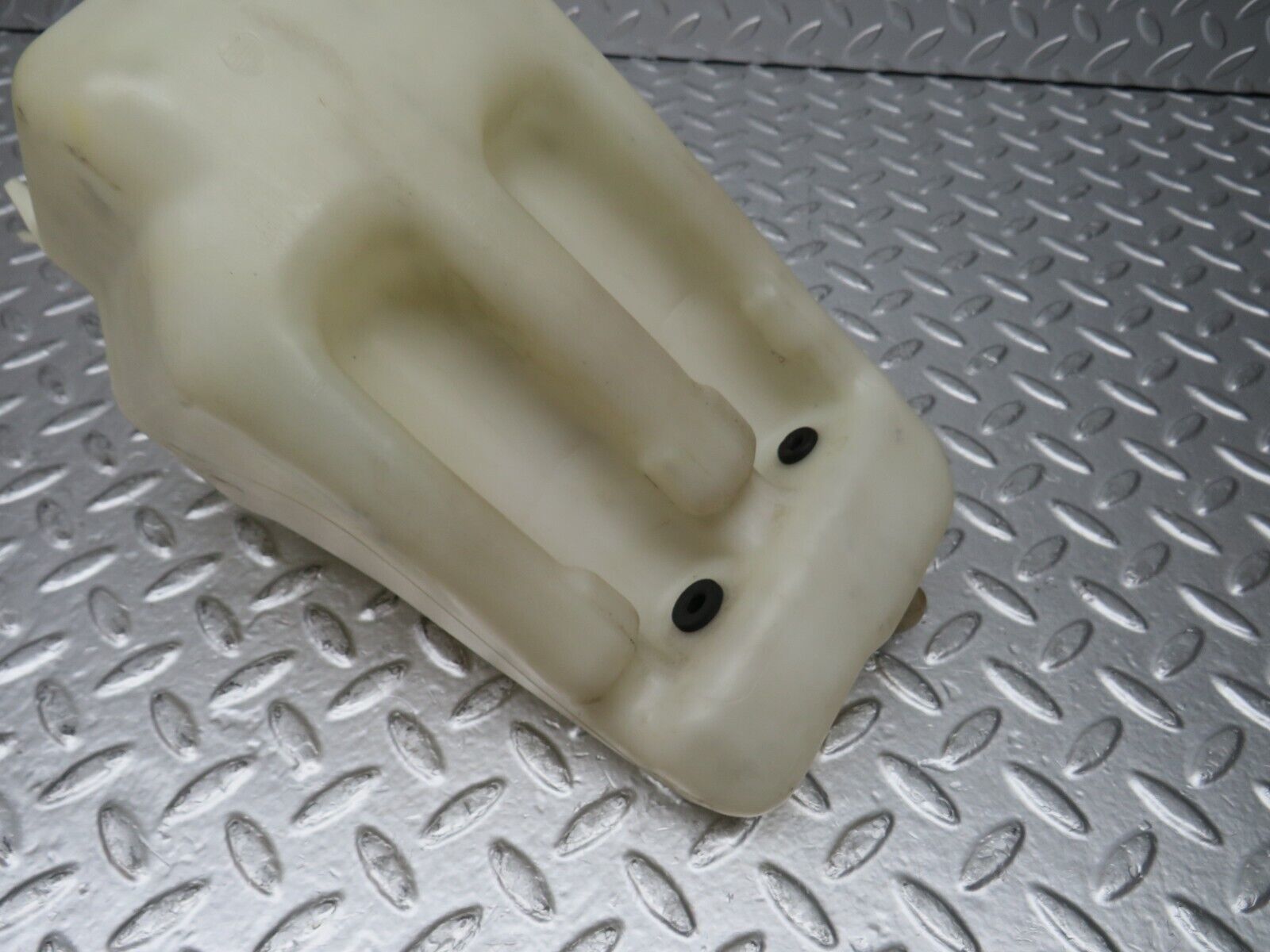 31185 Mercedes-Benz S124 220TE Windscreen Washer Fluid Reservoir 1248691020