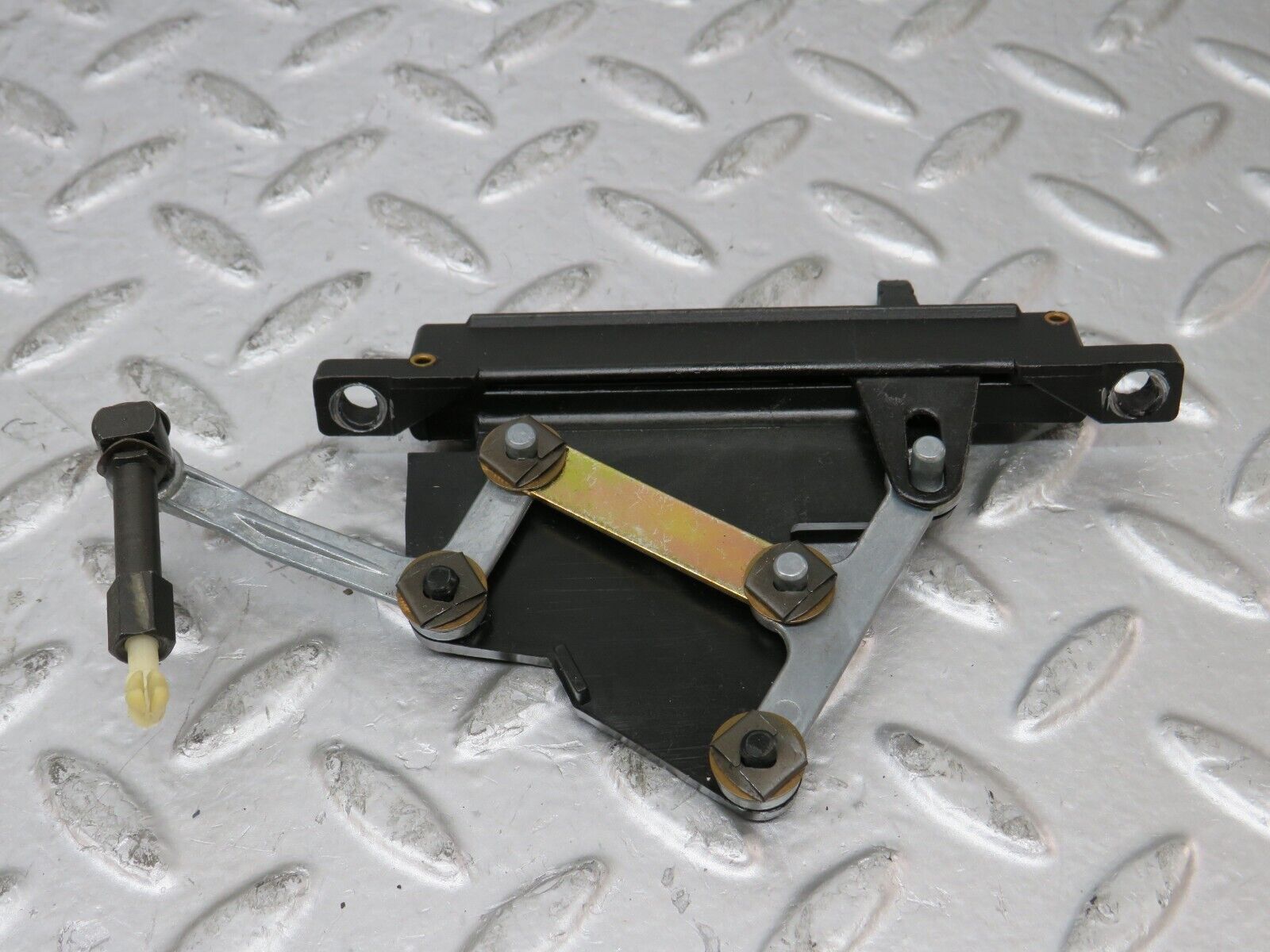 26222 Mercedes-Benz W116 450SEL Heater Control Switch