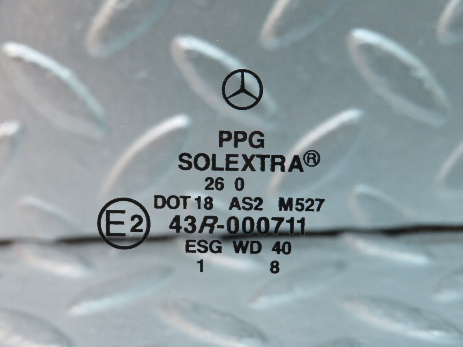 35061 Mercedes-Benz W210 320E Rear Left Quarter Window Glass 2107340124