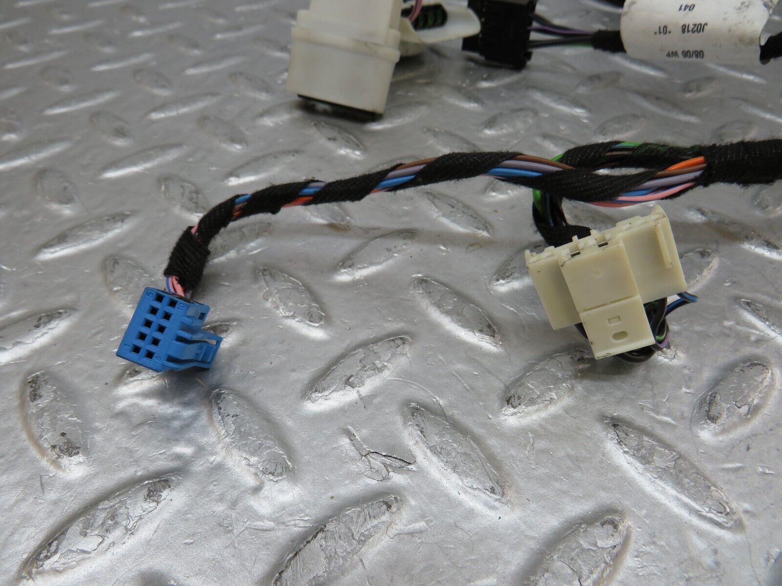 35249 Mercedes-Benz W221 Rear Left Door Wire Harness 2215407307