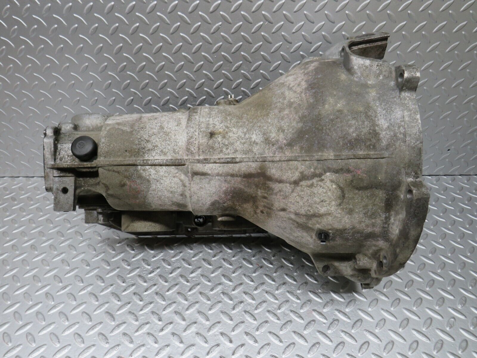 36399 Mercedes-Benz W126 420SE Automatic Gearbox Housing 722.355 1262706201 1262713701