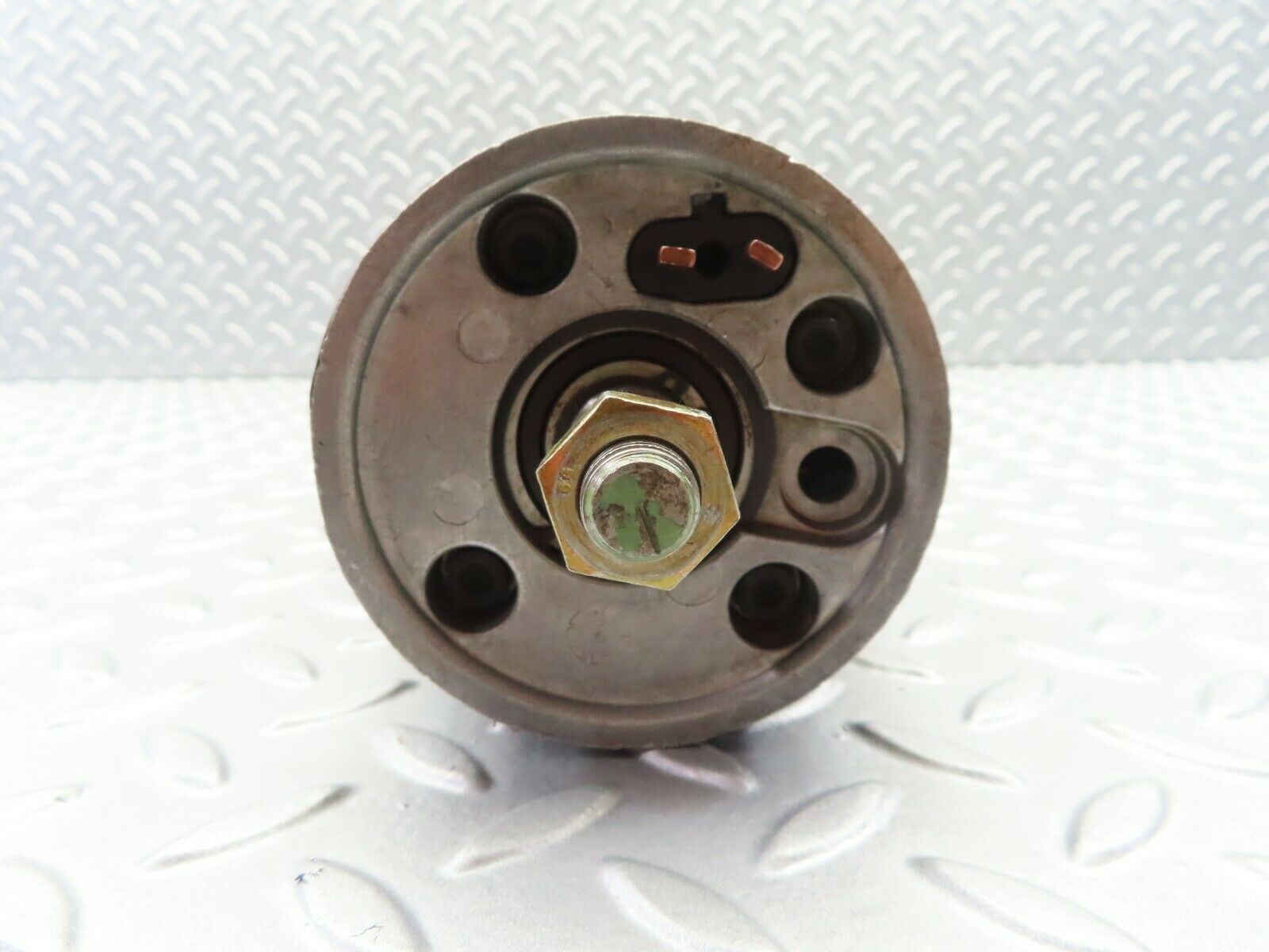 7142 Mercedes-Benz C107 350SLC Coupe Steering Column