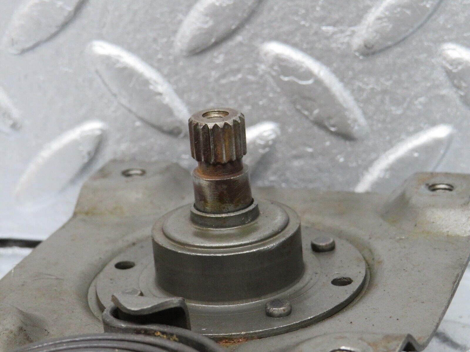 40463 Mercedes-Benz W110 230 Rear Right Door Window Regulator