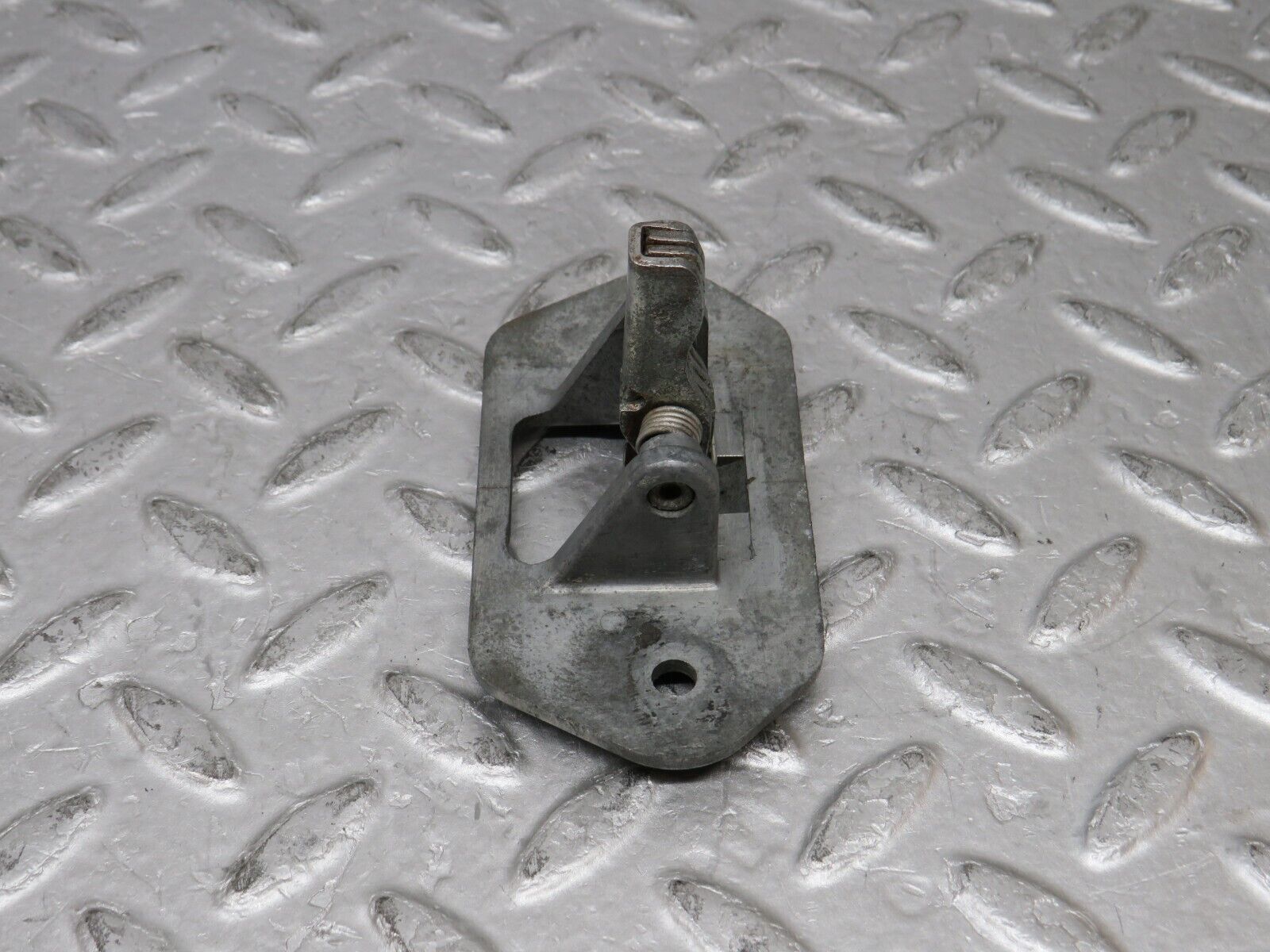 37320 Mercedes-Benz W109 300SEL Trunk Lock Latch