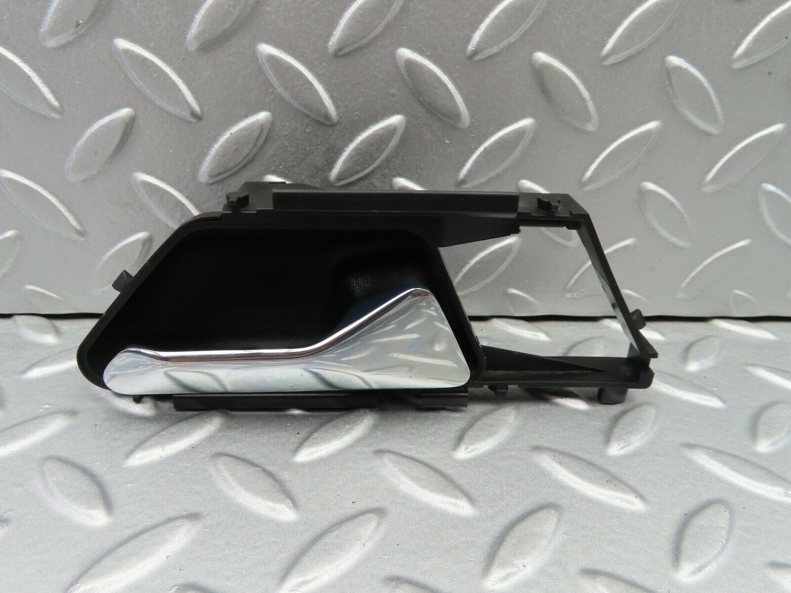 6447 Mercedes-Benz S124 E220 Wagon Interior Door Handle Right Side 1247600261