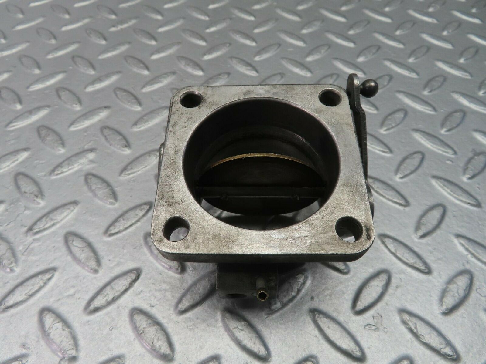 10058 Mercedes-Benz C123 230CE Coupe Throttle Body Valve