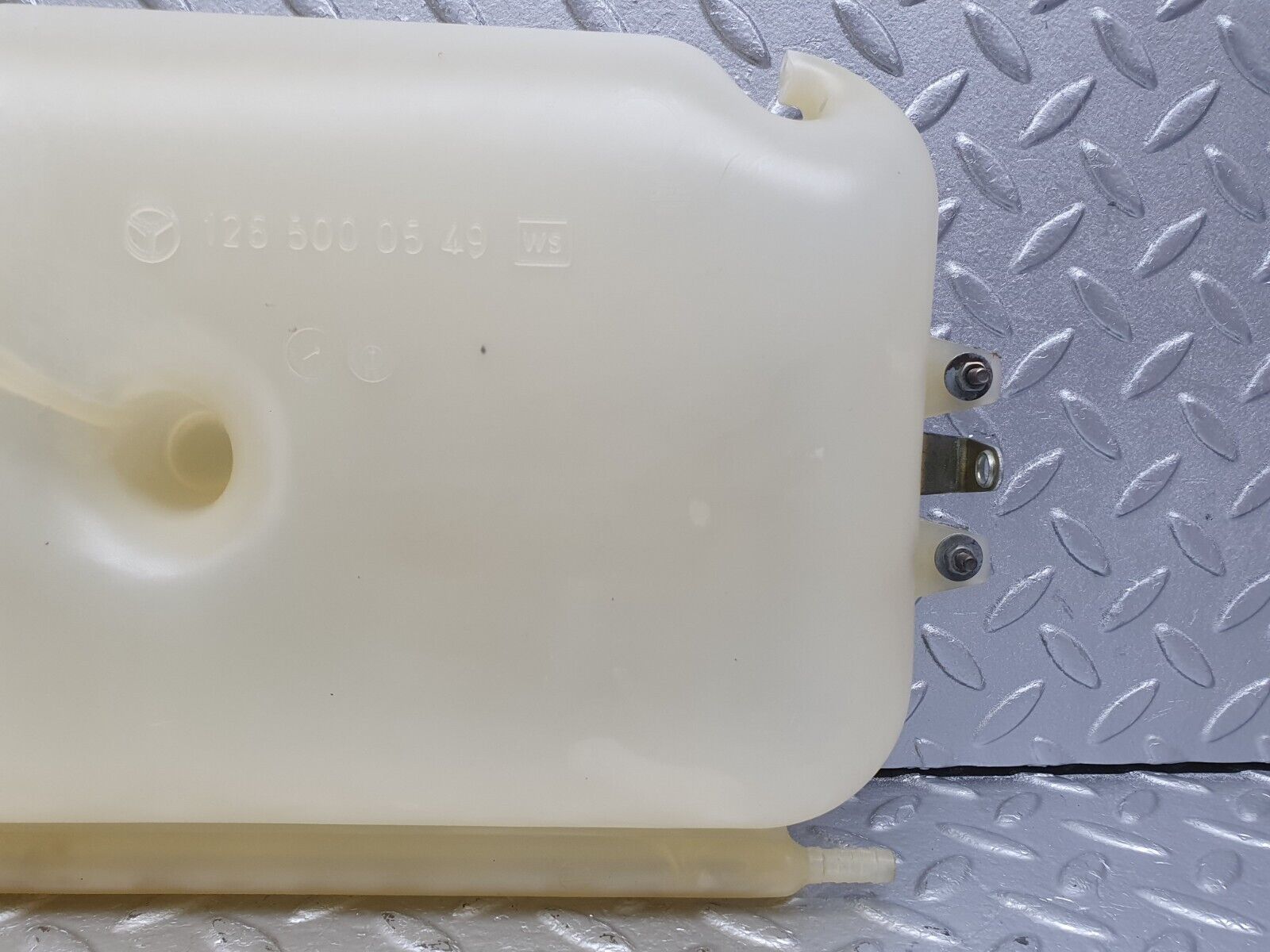 40971 Mercedes-Benz W126 300SE Coolant Expansion Tank & Bracket 1265000549