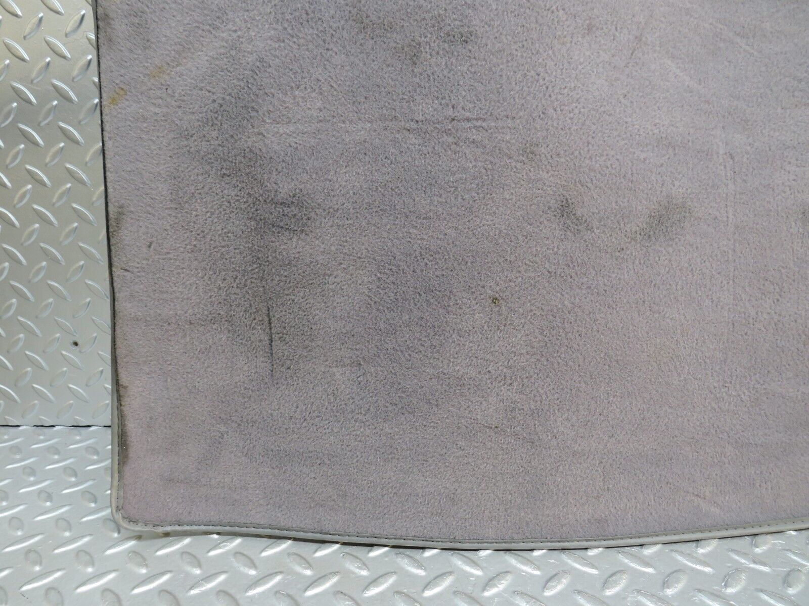 39527 Mercedes-Benz R129 320SL Coupe Trunk Boot Floor Carpet Grey