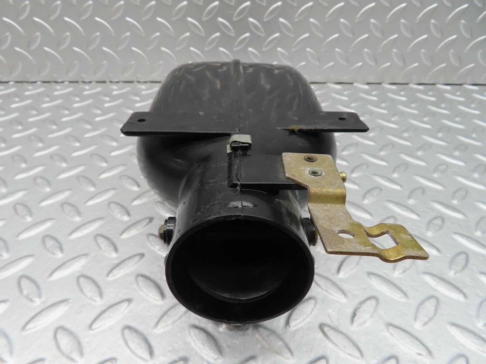 13984 Mercedes-Benz C107 280SLC Heater Air Duct