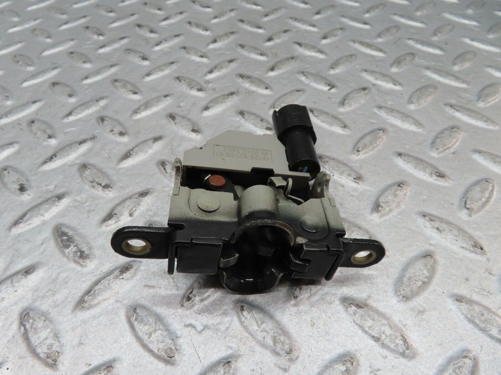 17144 Mercedes-Benz R129 300SL Coupe Bonnet Alarm Switch Right Side 1298210051