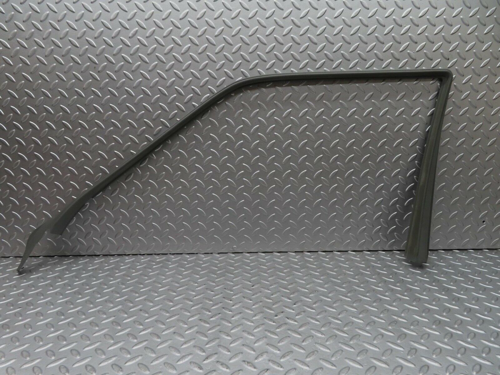 16374 Mercedes-Benz W124 260E Front Right Door Window Frame Trim Cover