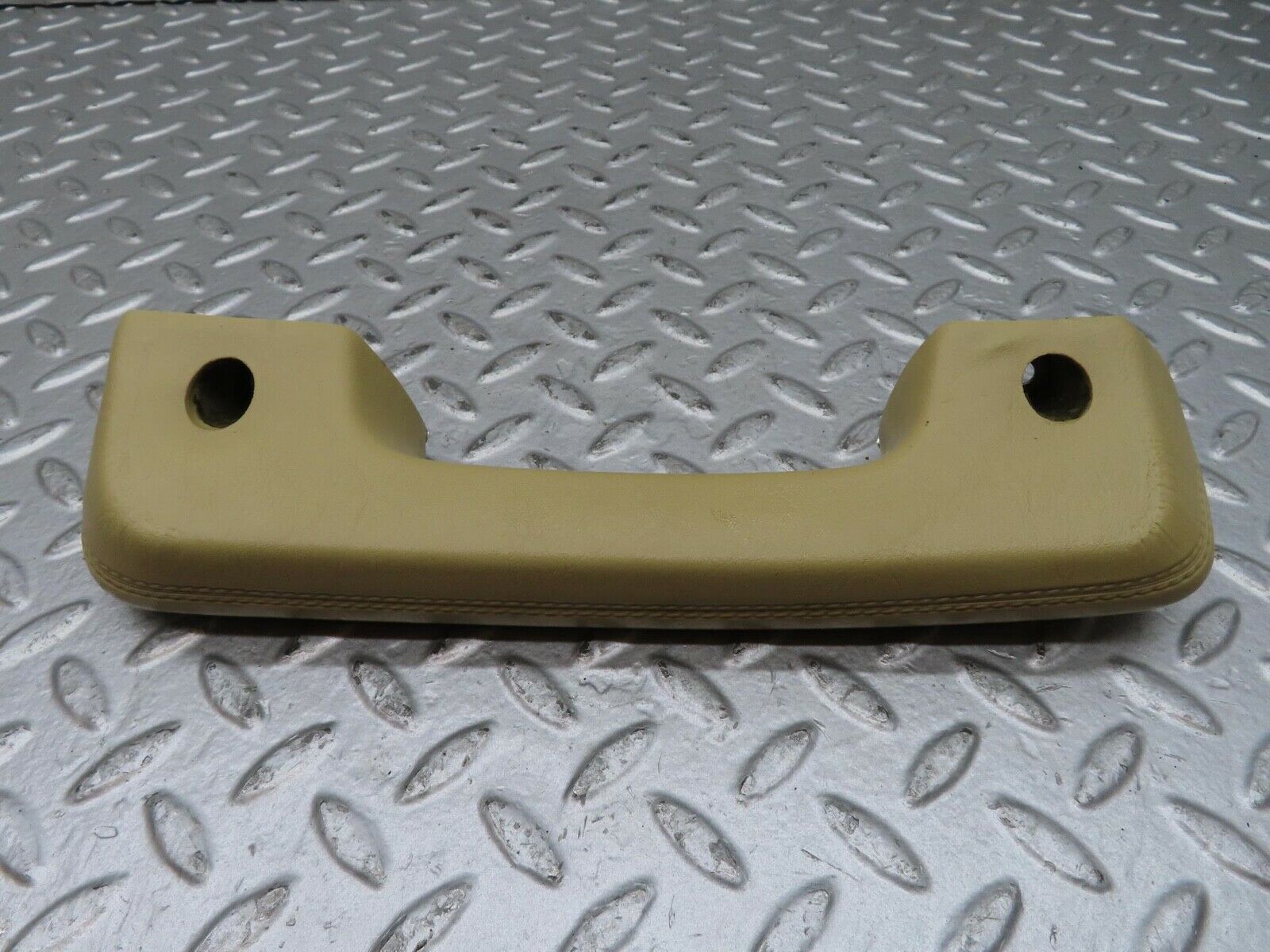 15300 Mercedes-Benz W123 230E Interior Door Handle Right 1239702001