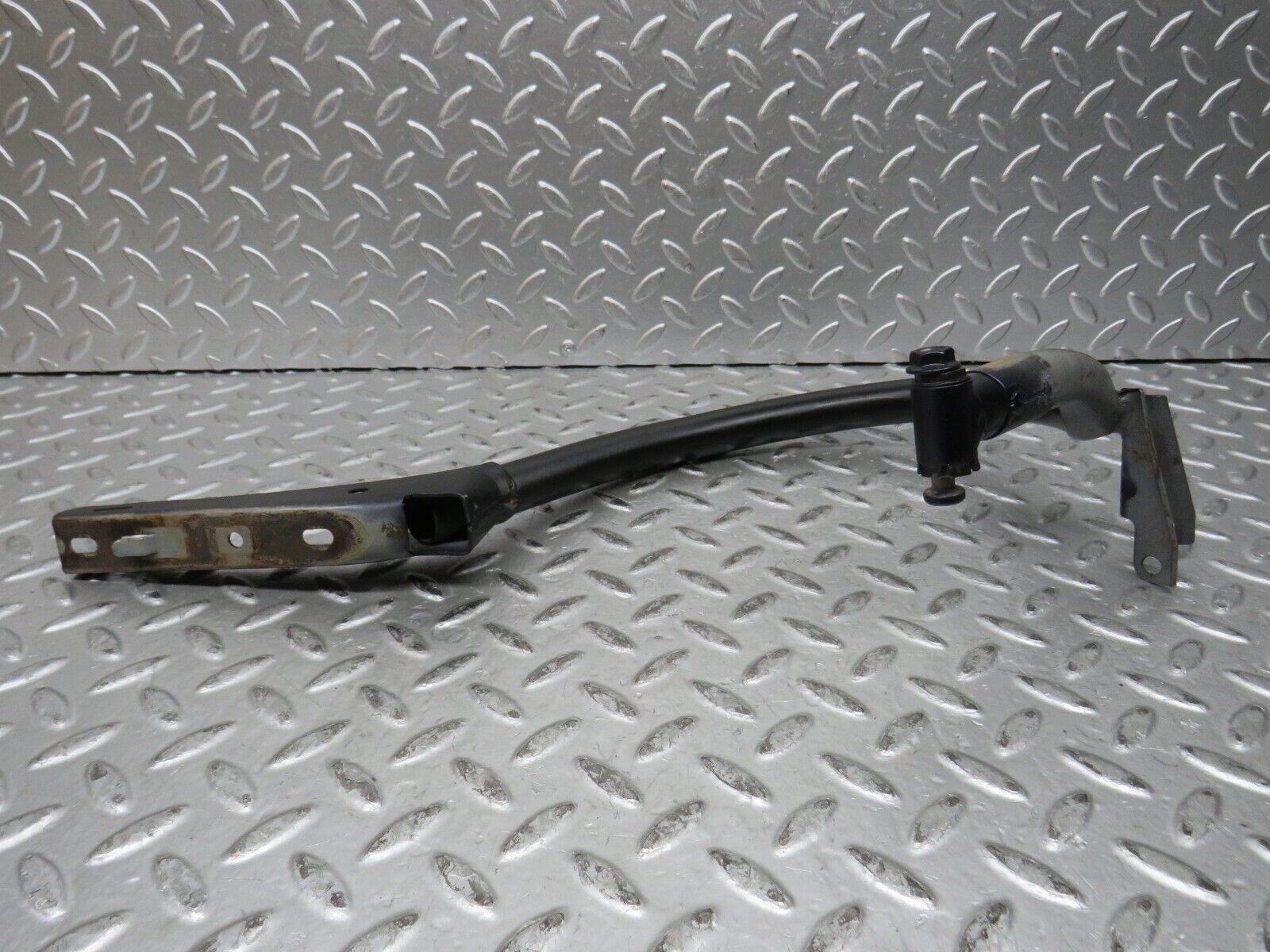 28963 Mercedes-Benz C124 220CE Coupe Boot Trunk Lid Hinge Right Side