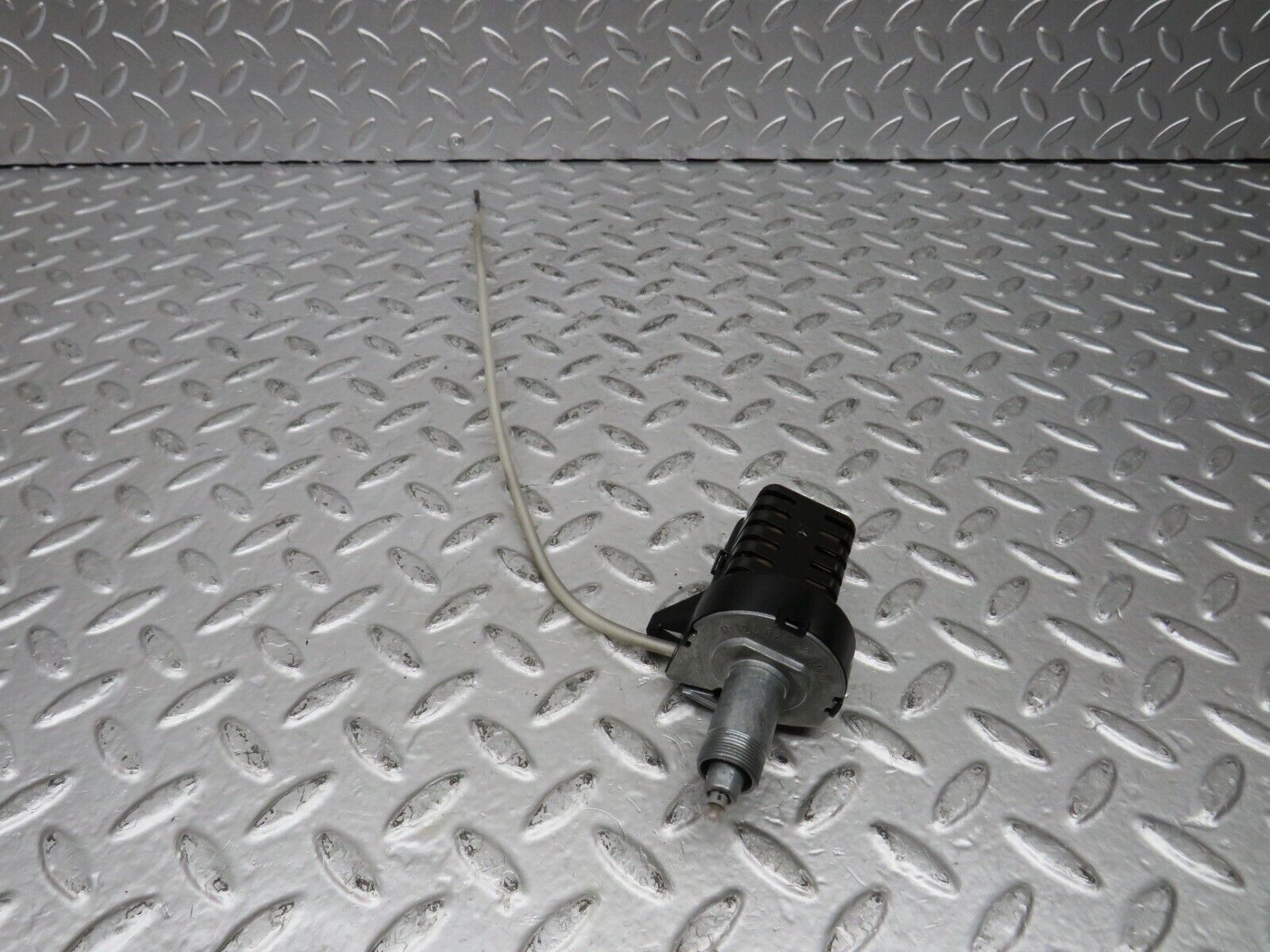 26613 Mercedes-Benz C124 220CE Coupe Heater Blower Switch 1248202210