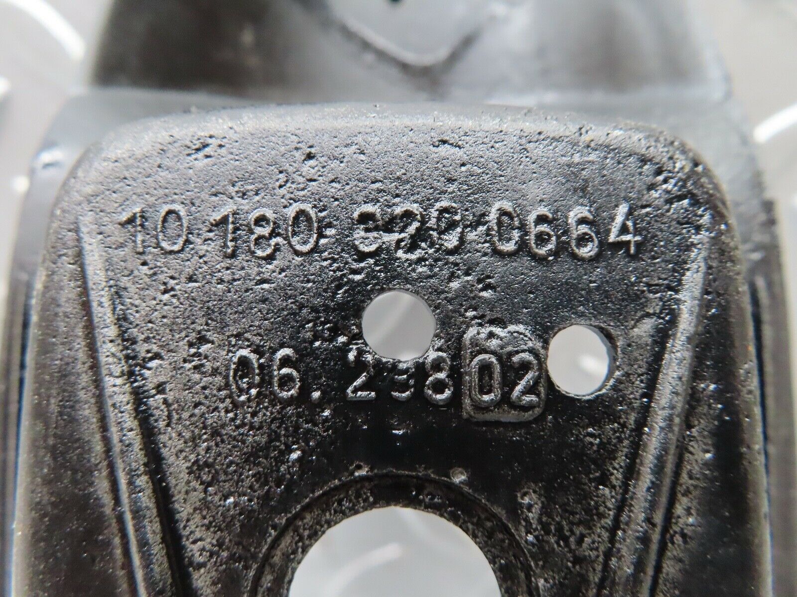 18884 Mercedes-Benz W121 190b Ponton Tail Light Housing 101808200664