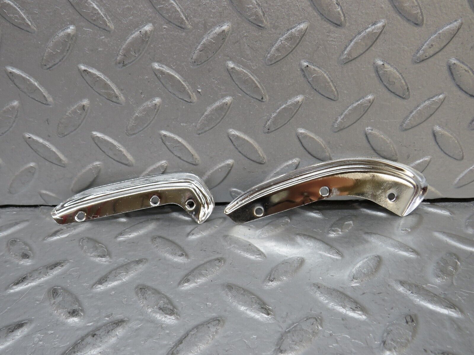 37297 Mercedes-Benz W109 300SEL Interior Door Handle Chrome Trim Pair Right
