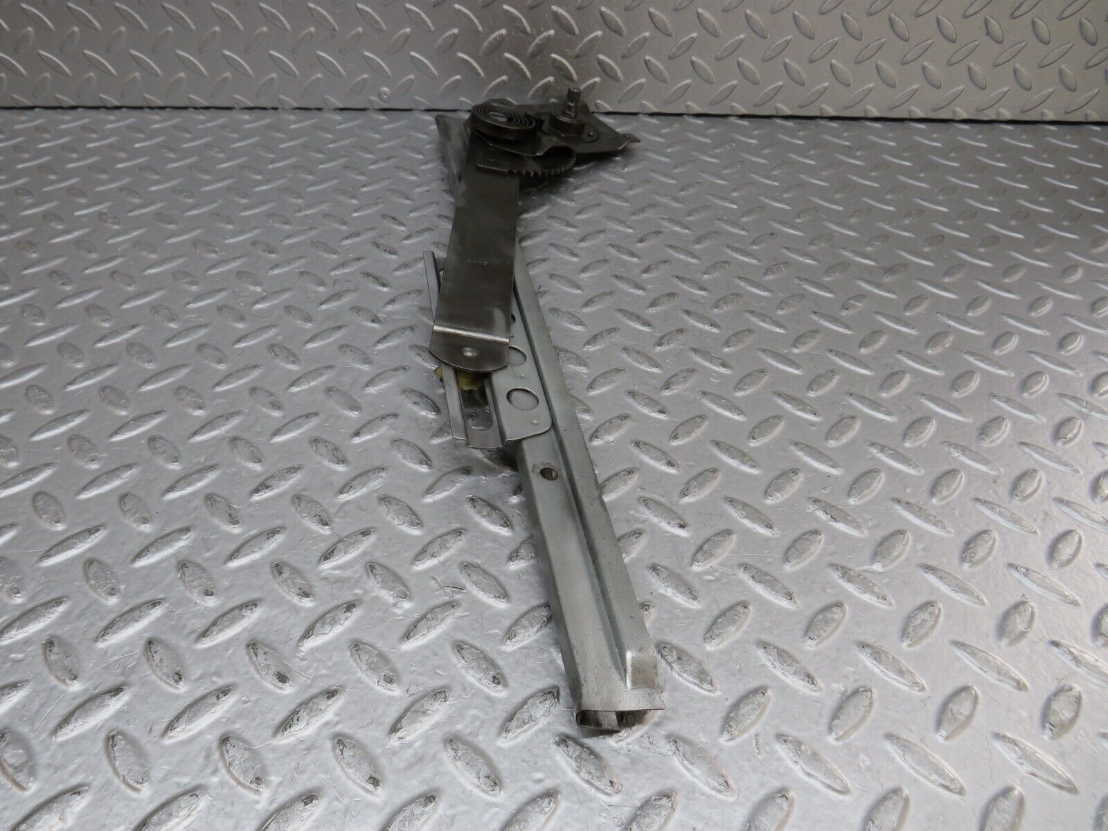 35758 Mercedes-Benz W108 Rear Right Manual Window Regulator