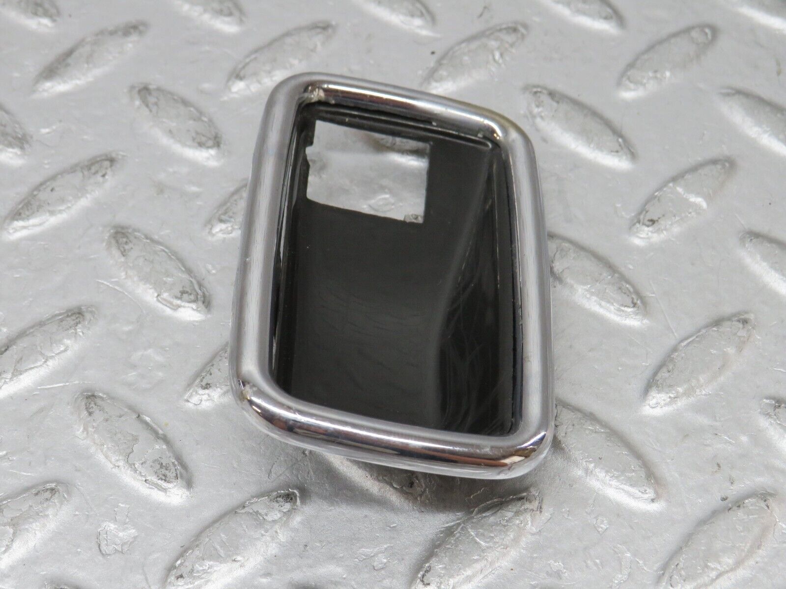 35723 Mercedes-Benz W108 Chrome Frame For Door Opener Left 1087660511