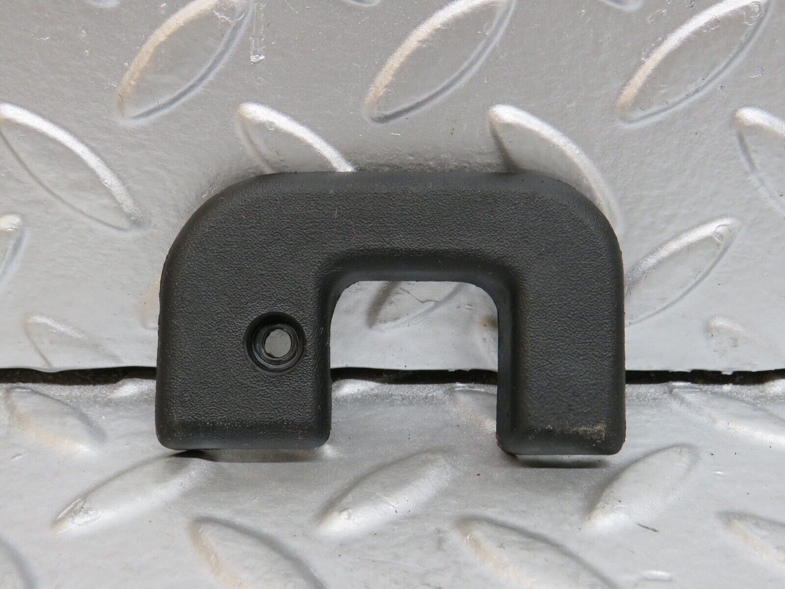 29475 Mercedes-Benz W124 230E Right Interior Door Latch Trim