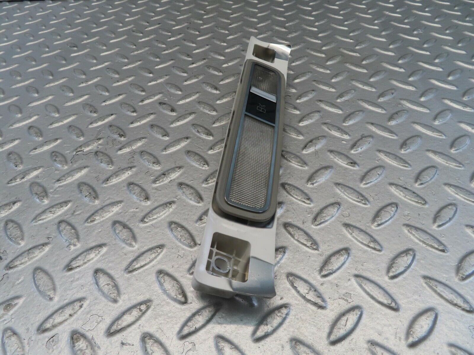 11112 Mercedes-Benz W221 S320 Interior Rear Left Roof Light 2218201101