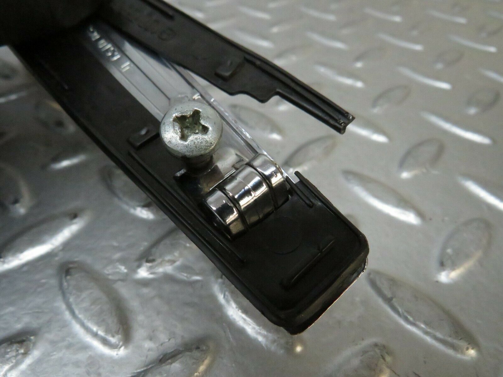 23720 Mercedes-Benz W116 350E Front Right Exterior Door Handle Key 1167600259