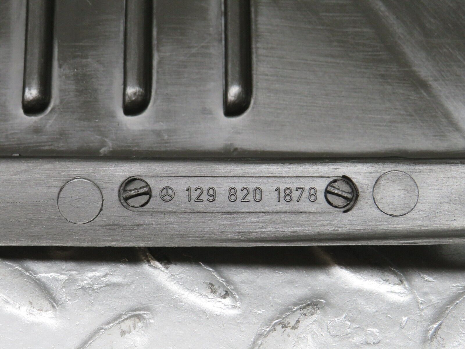 39343 Mercedes-Benz R129 320SL Coupe Engine Bay Cover Right Side 1298201878