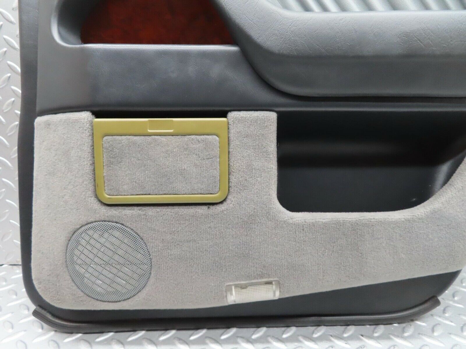 15107 Mercedes-Benz W140 S320 Rear Right Door Card