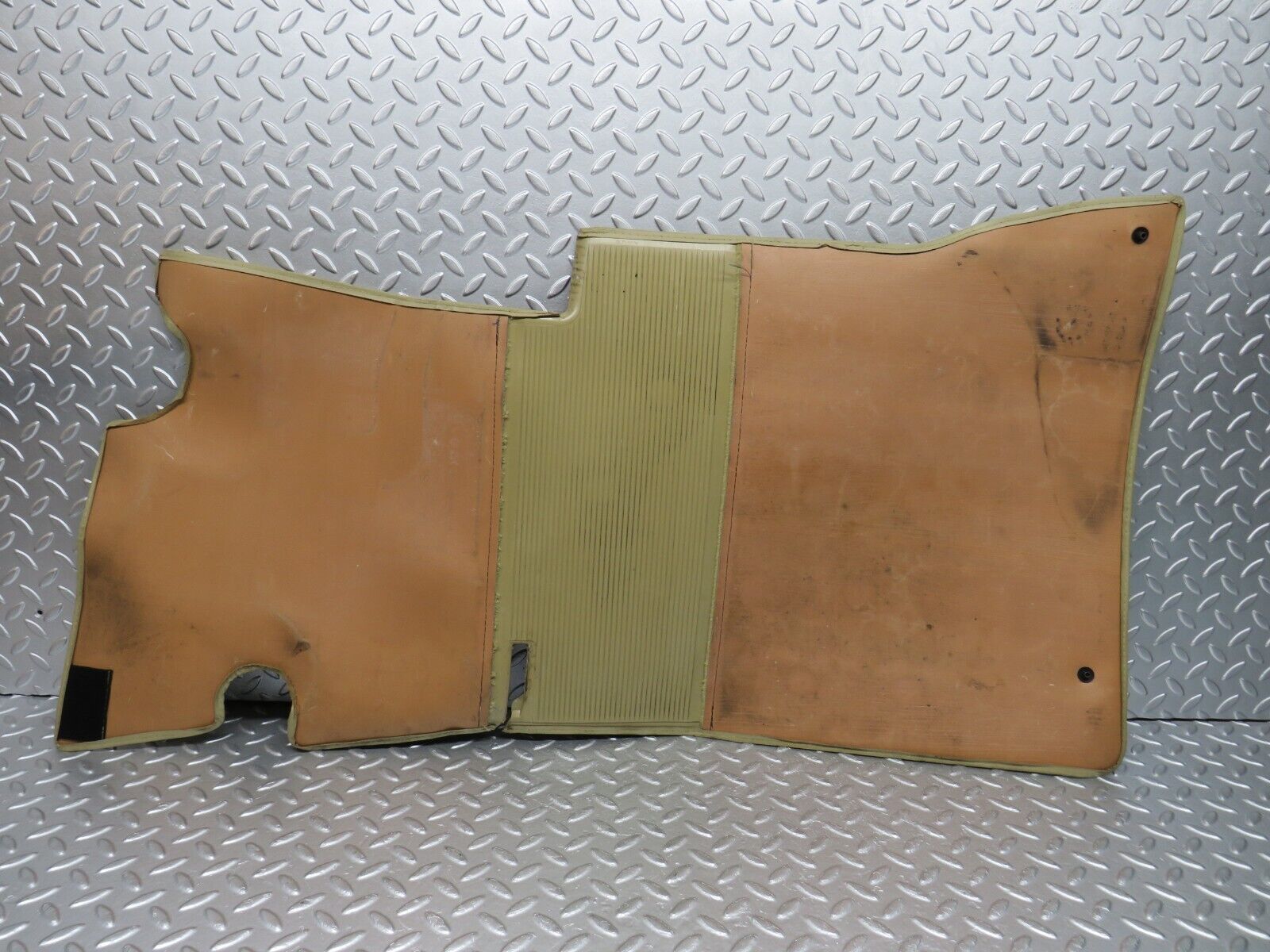 29233 Mercedes-Benz W124 230E Front Right Floor Carpet 1246840130