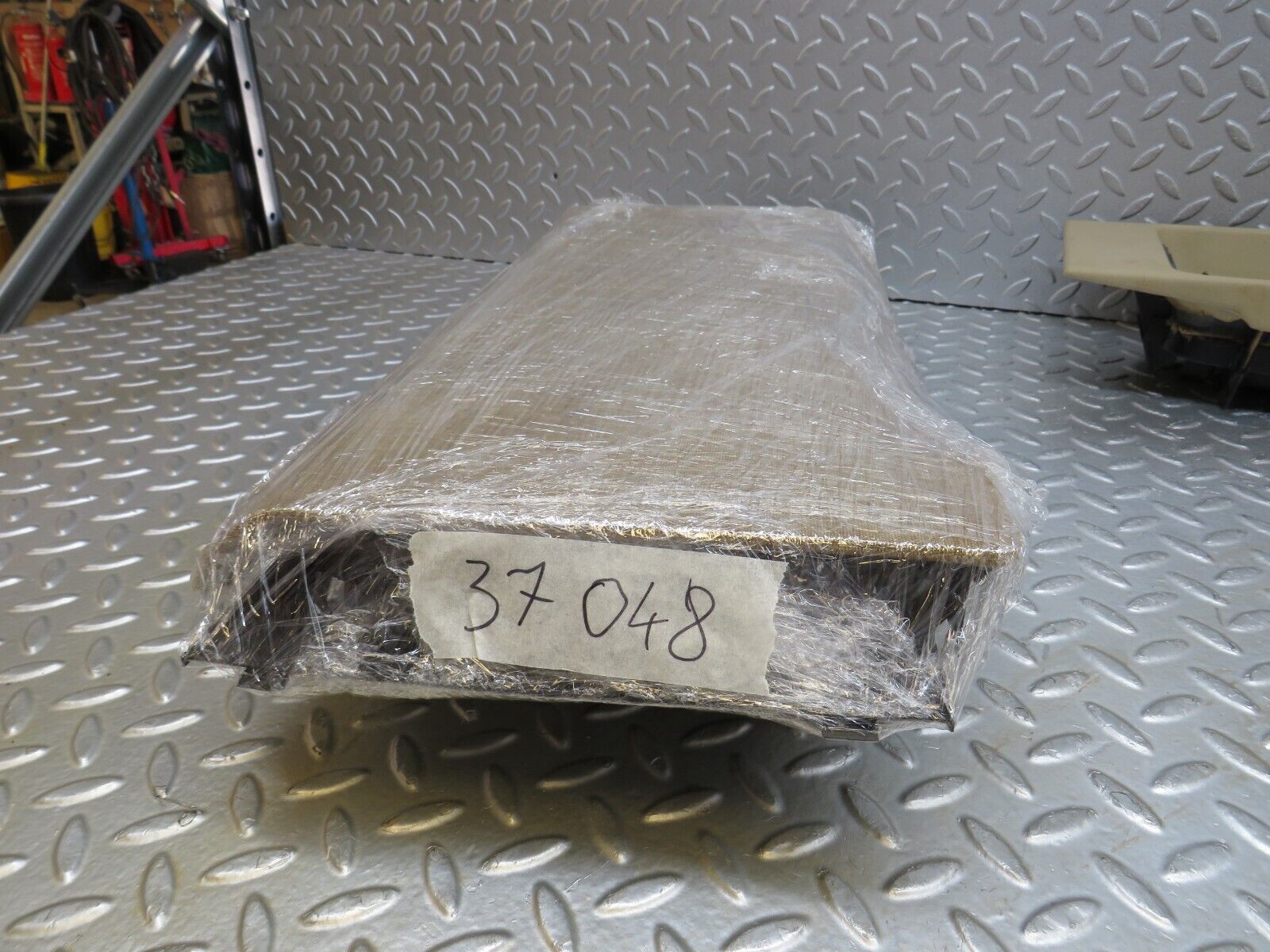 37048 Mercedes-Benz C126 420SEC Coupe Rear Left Parcel Shelf Storage 1268430107