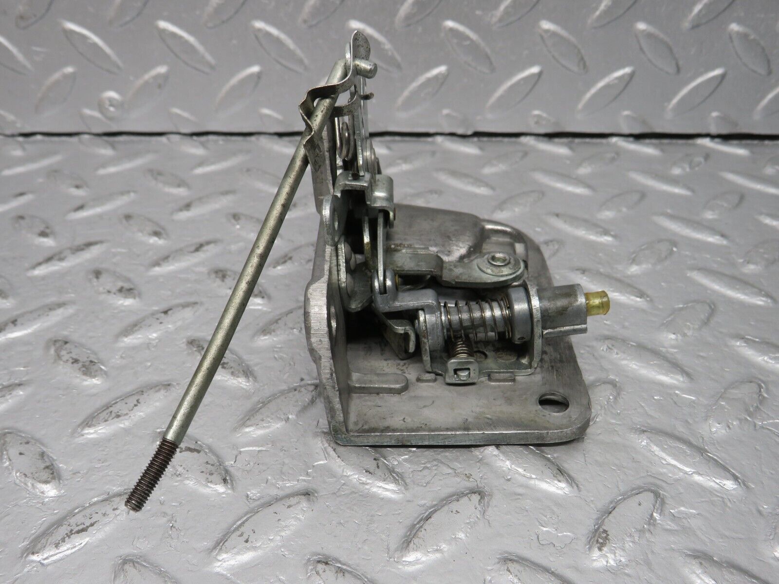 40260 Mercedes-Benz W110 230 Front Left Door Lock Mechanism