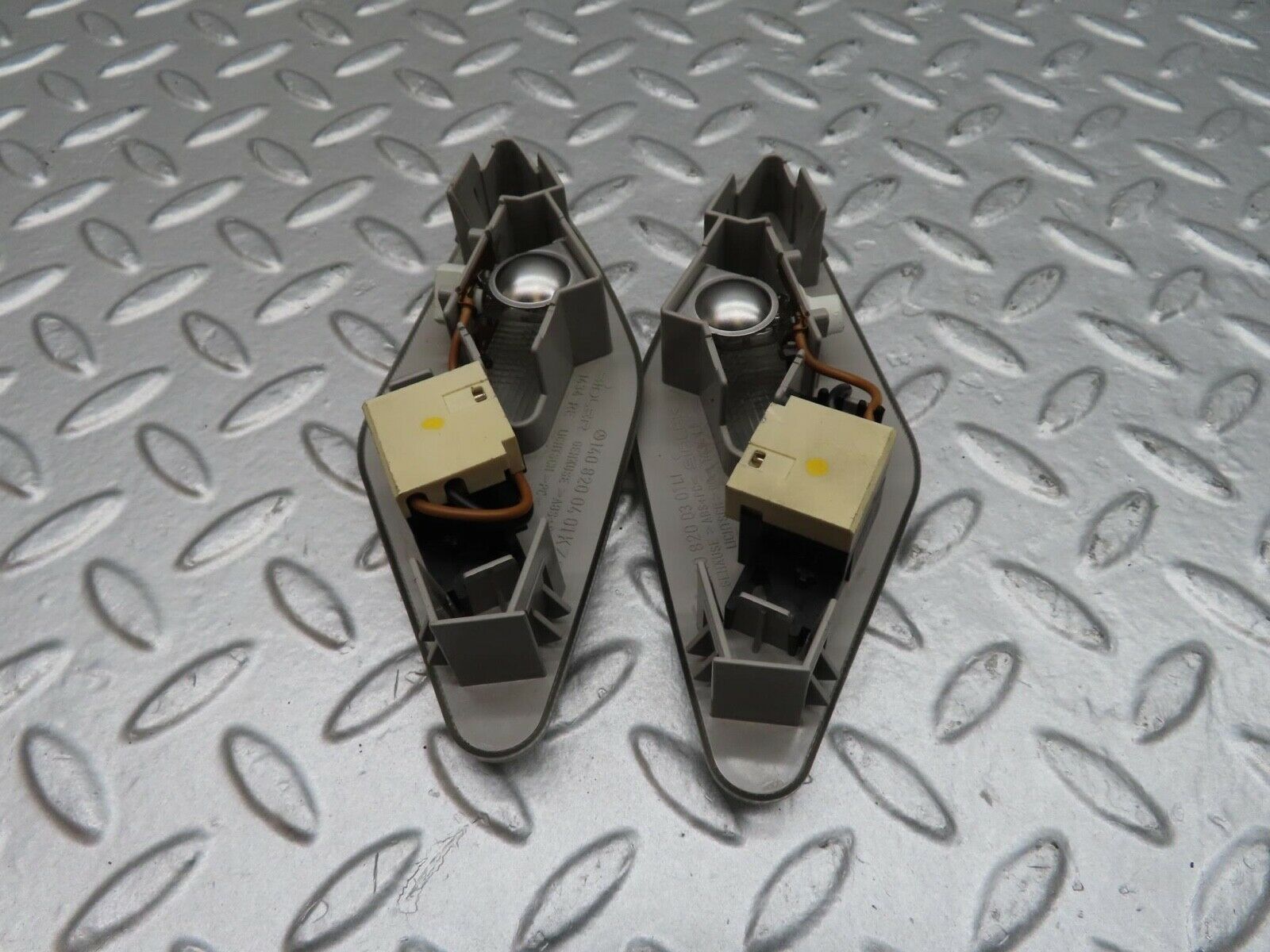 14939 Mercedes-Benz W140 S320 Rear Reading Light Pair 1408200301