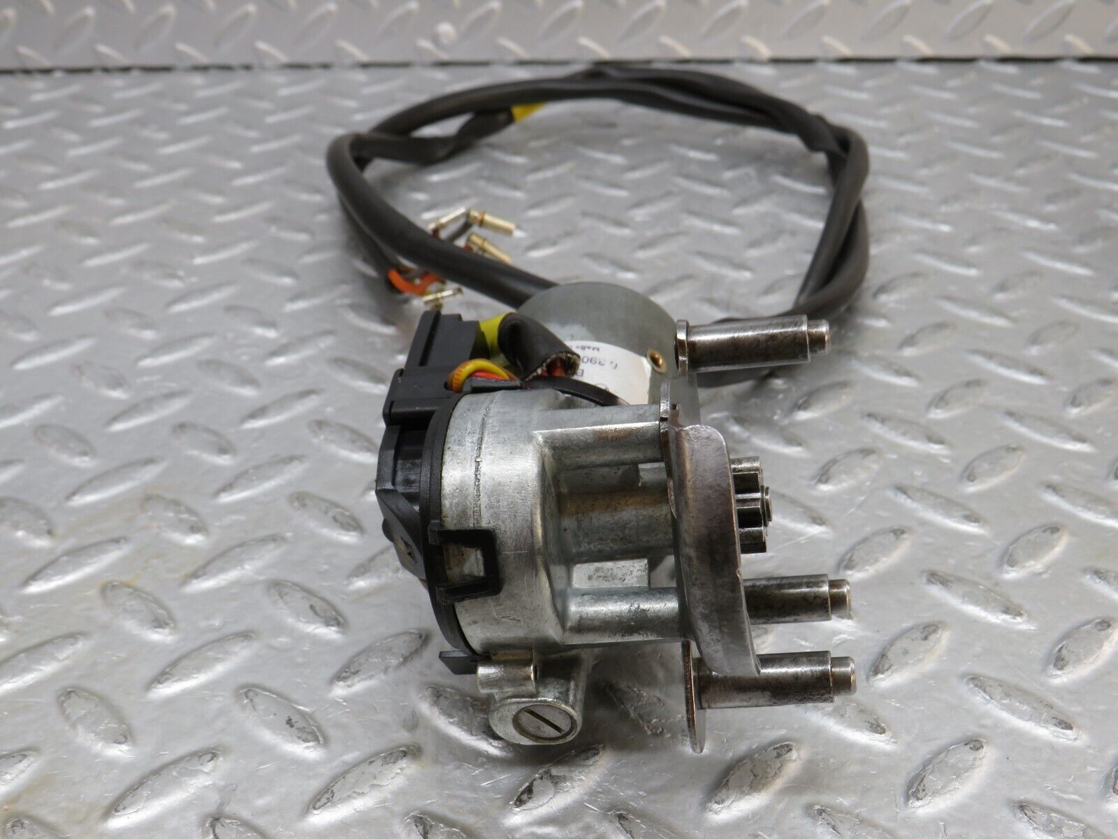 37062 Mercedes-Benz C126 420SEC Coupe Front Right Seat Backrest Adjustment Motor 0390216693