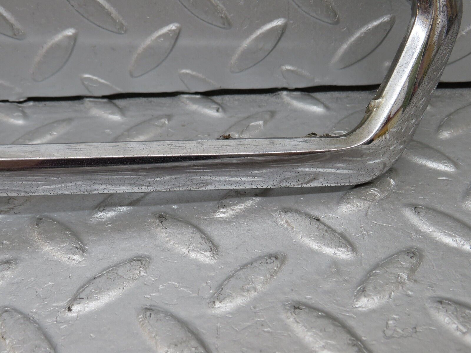 35751 Mercedes-Benz W108 Tail Light Chrome Frame Left 1088260159