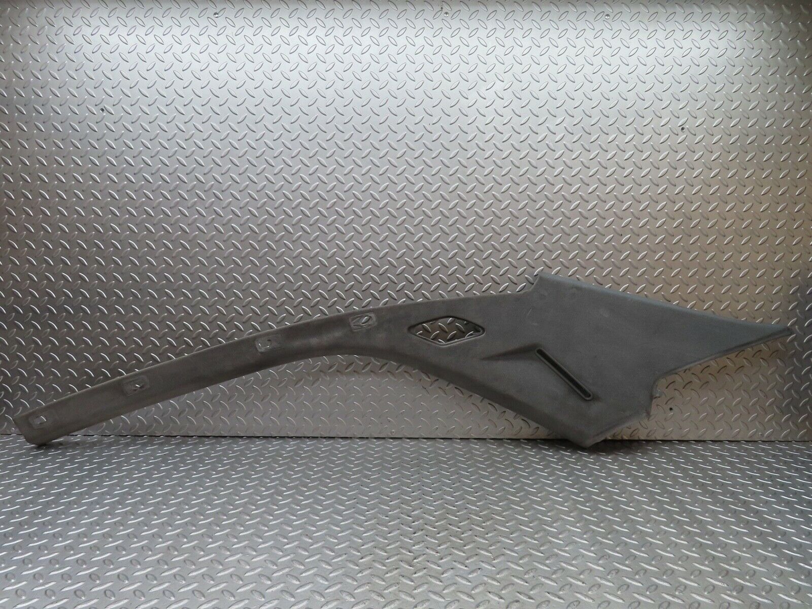 19308 Mercedes-Benz C140 CL420 Coupe C Pillar Cover Right Side Grey