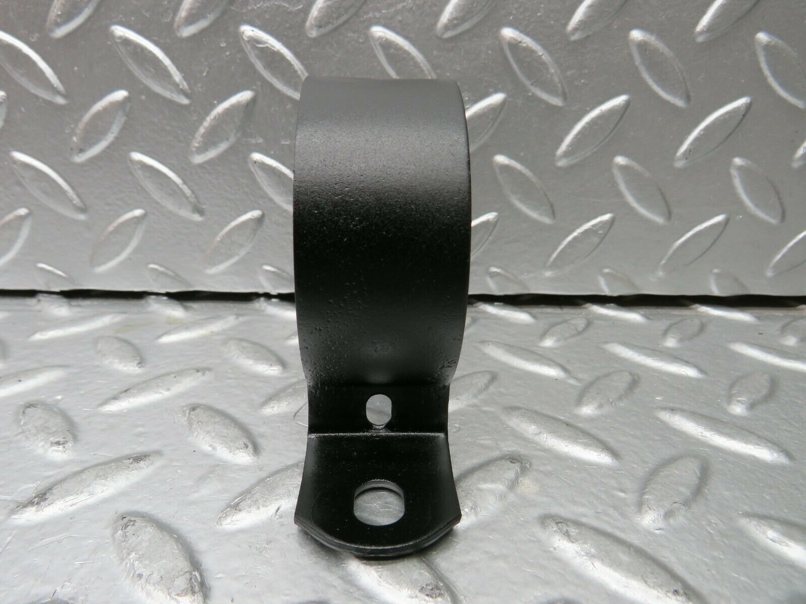 23129 Mercedes-Benz C123 230CE Coupe Ignition Coil Bracket