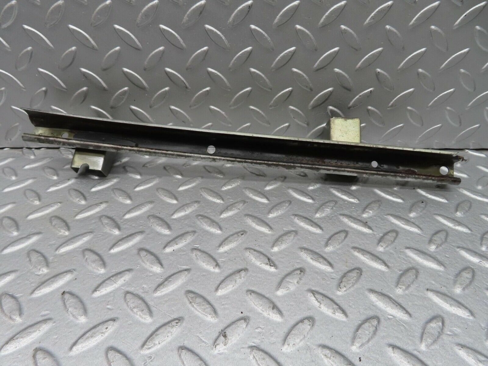 13001 Mercedes-Benz W111 220S Rear Right Window Channel