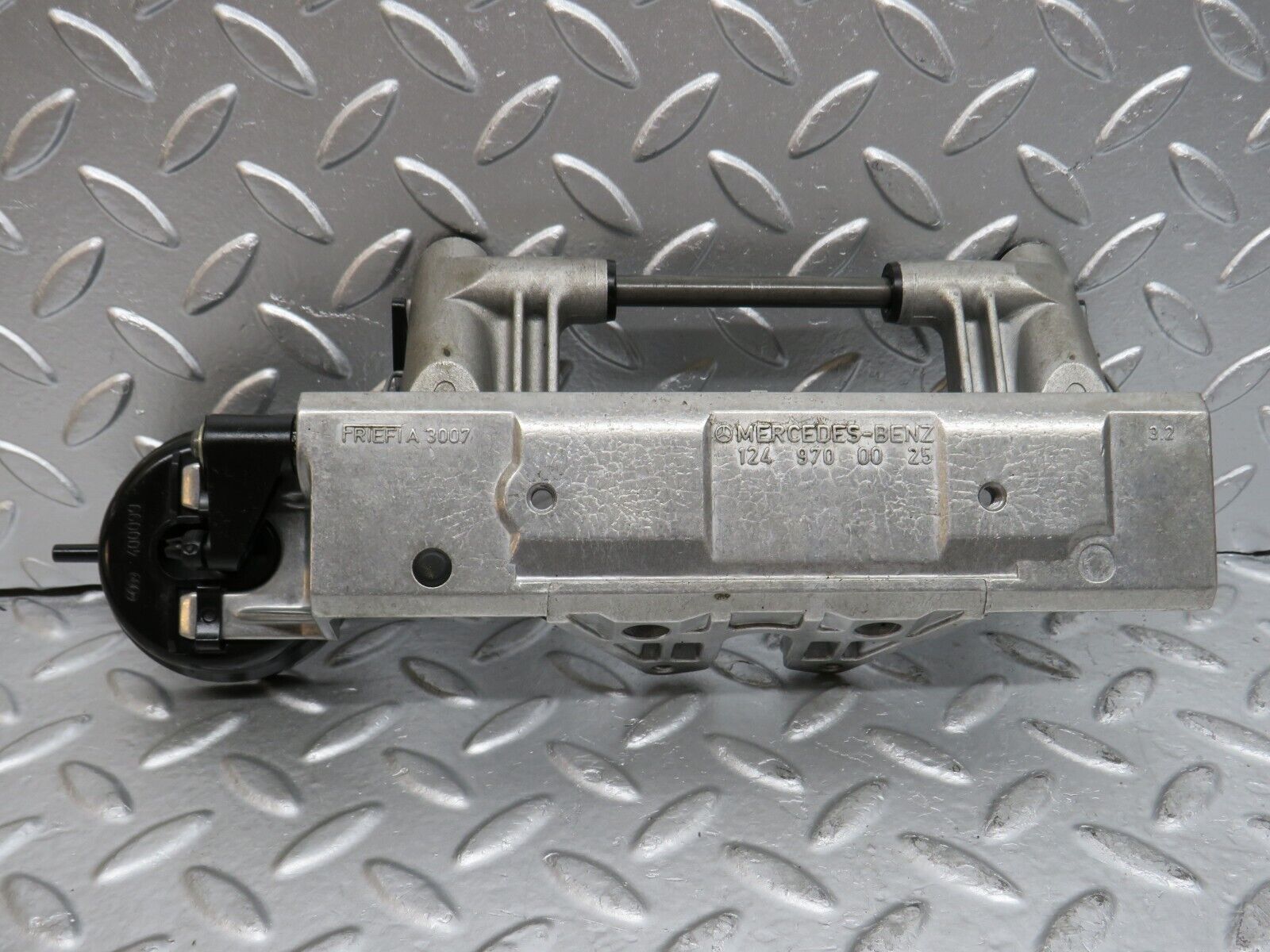 29382 Mercedes-Benz W124 230E Headrest Folding Mechanism 1249700025